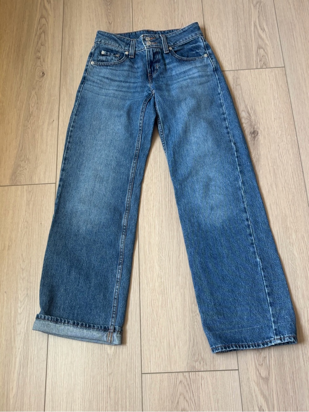 Levi's Women's Straight Leg Jeans in Blue Denim